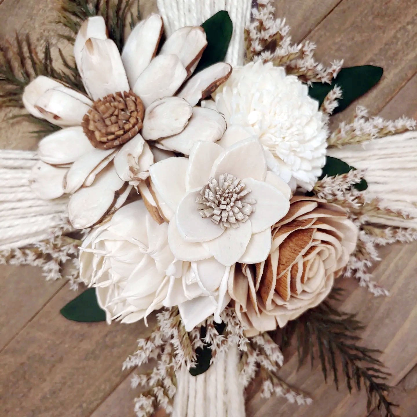 Rustic Floral Cross Board